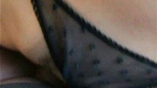 Amateur couple in a motel room - porn video