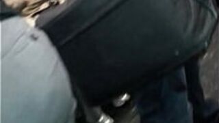 Subway booty - porn video
