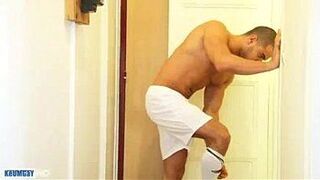 Hot wanking during the shower - porn video